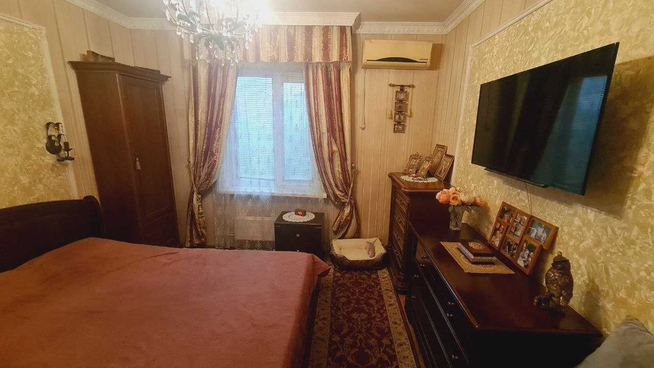 Продаж 3к квартири 75м2, Ревуцького7,(Ревуцкого)Харківська, Дарницький