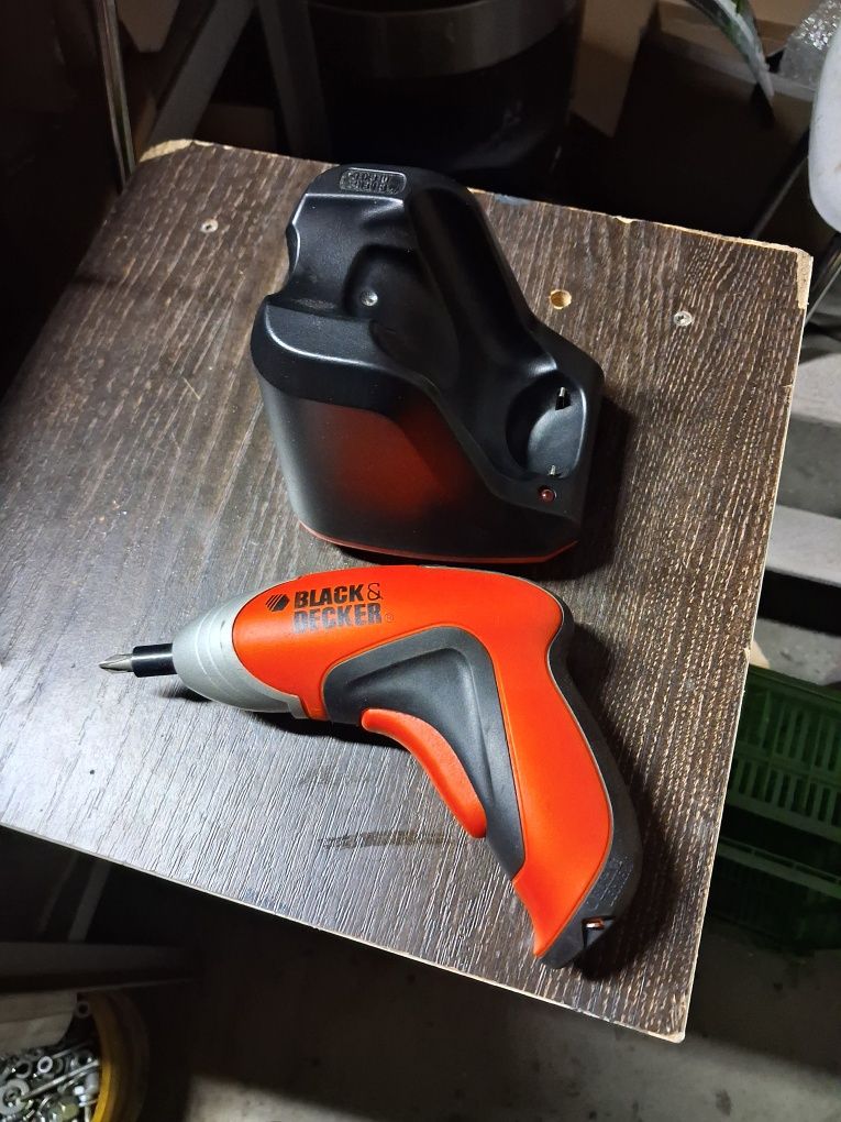 Mini wkrętarka Black&Decker