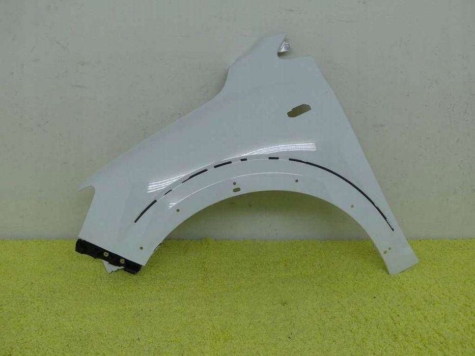 błotnik przód lewy dacia sandero 3 iii stepway 21r- igła ślizg