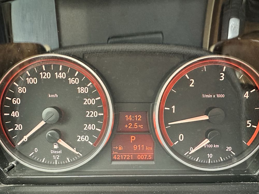 BMW E90 330d, m57, 300km