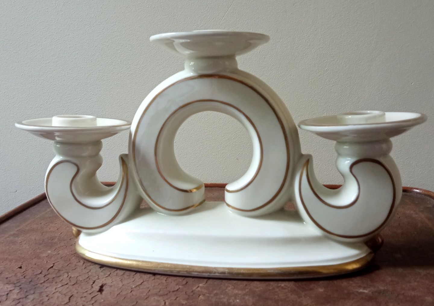 świecznik porcelanowy trójramienny