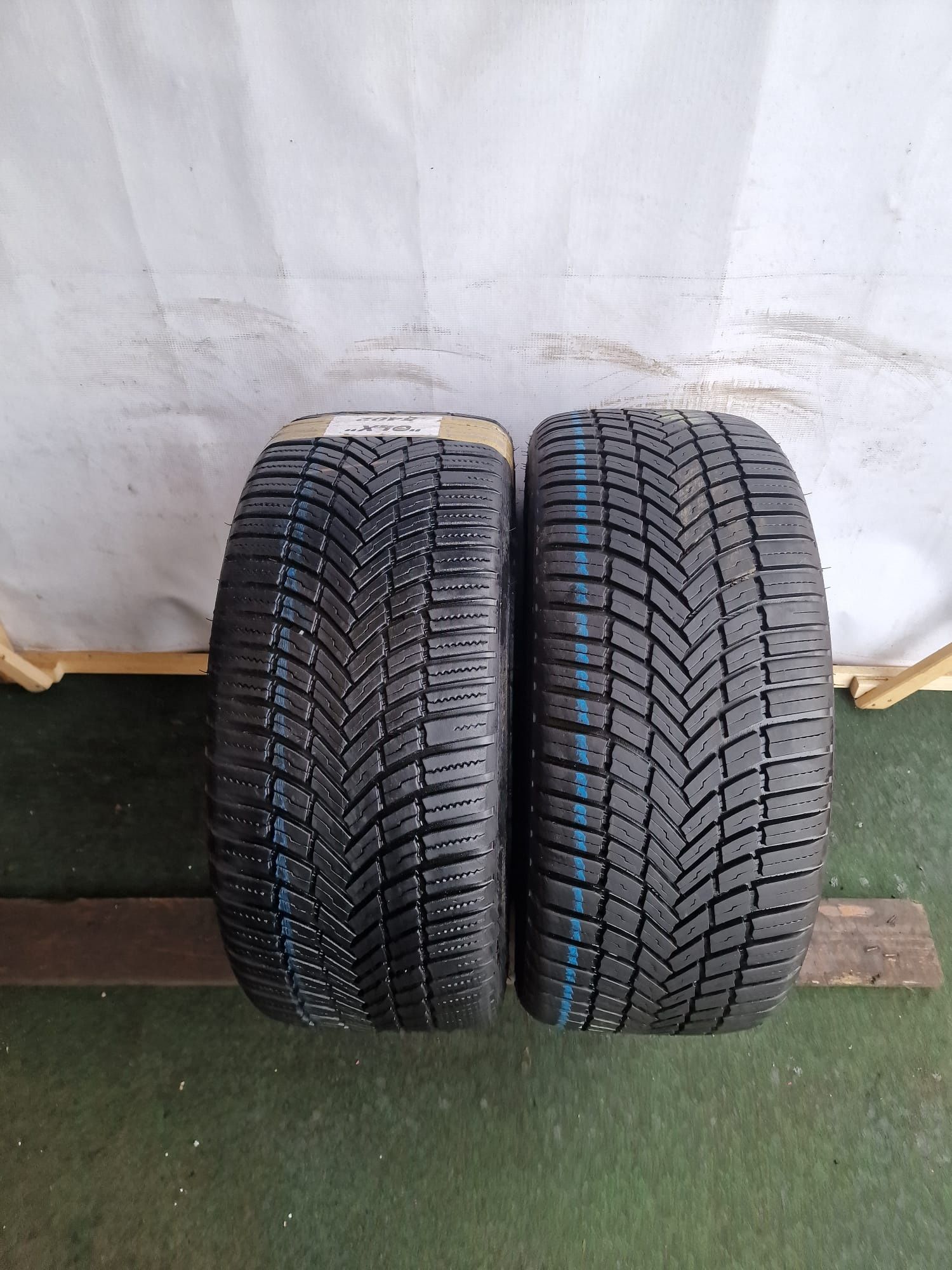 Opony Całoroczne 225/40/18 Bridgestone Para 7.3mm 2022