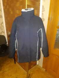 Продам утеплену спортивну куртку на розм 48-50 або L