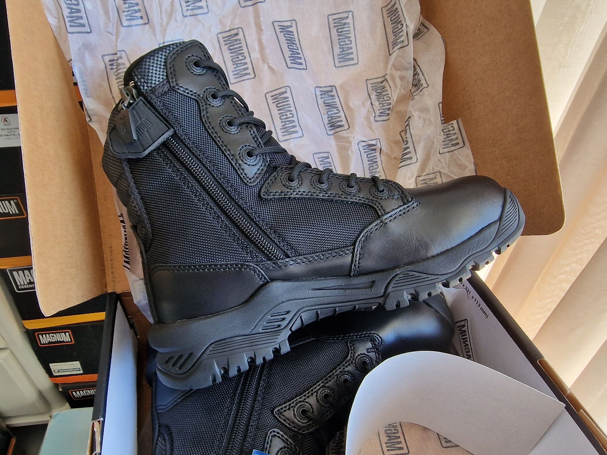 Botas Magnum Novas