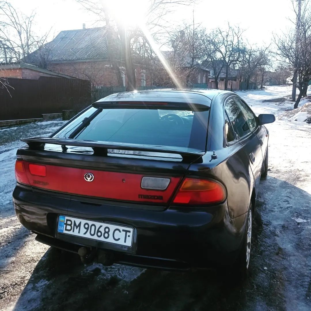 Продам мазду 323 F Ba 1996 1,5.