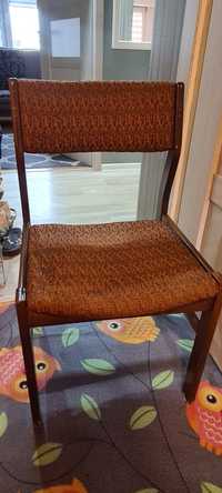 Używane krzesła 3 sztuki