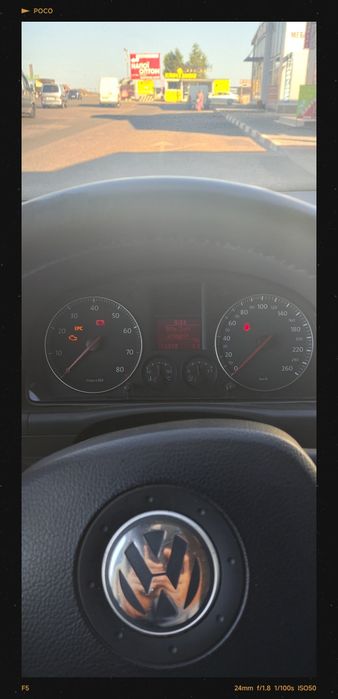Продам свой VW Touran 1.6 mpi