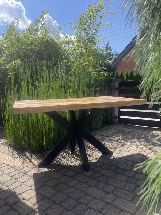 Stół prostokątny/styl indystrialny/drewno egzotyczne/metal