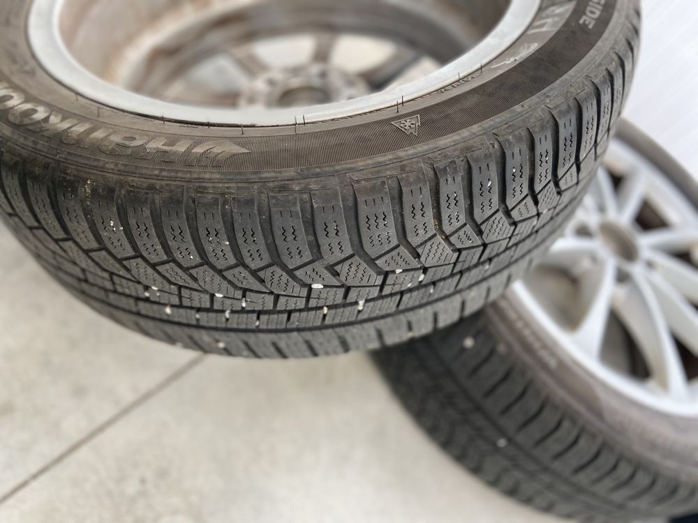 4 jantes  mercedes com pneus Raio 17