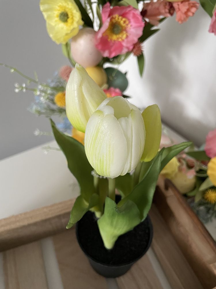 Декор букет тюльпанов