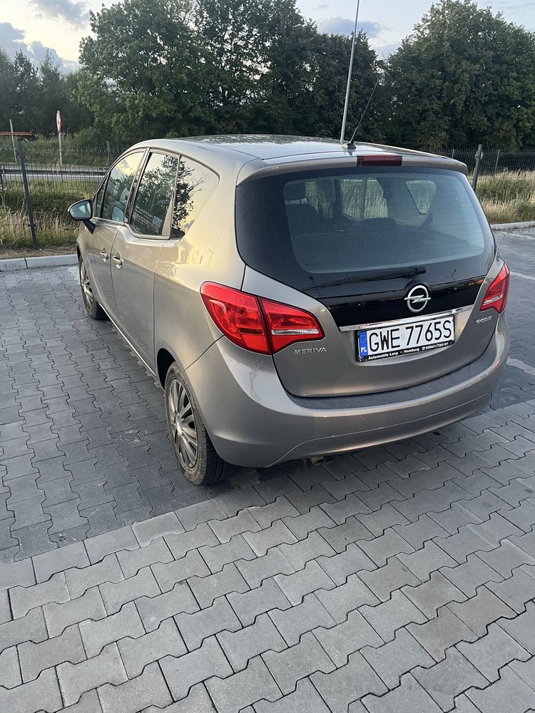 Opel meriva b lift 2016