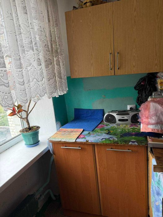 Здається в оренду кімната в гуртожитку: вул. Андрія Мельника, 31/2а