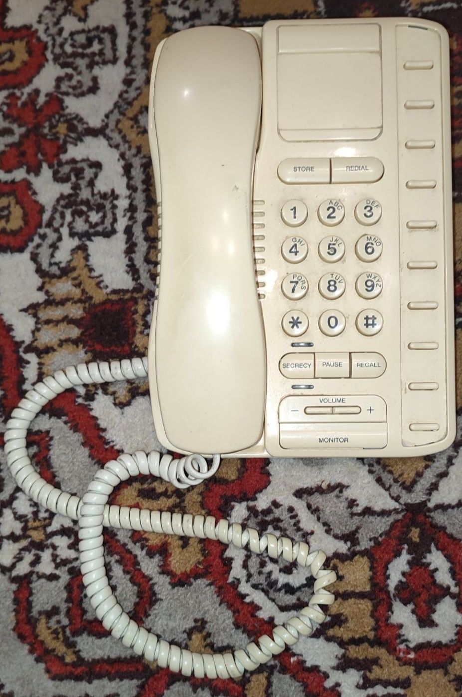 Стаціонарний телефон Britannica