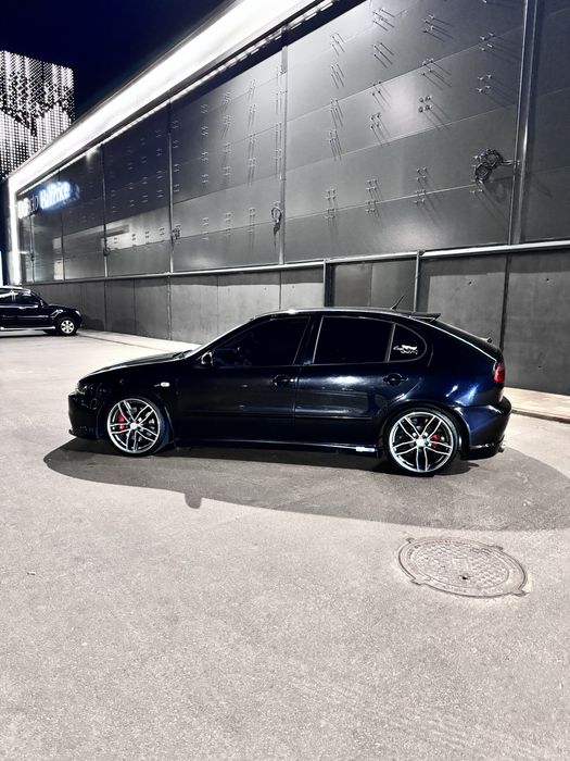 Продам зажигалку Seat leon fr 300л.с