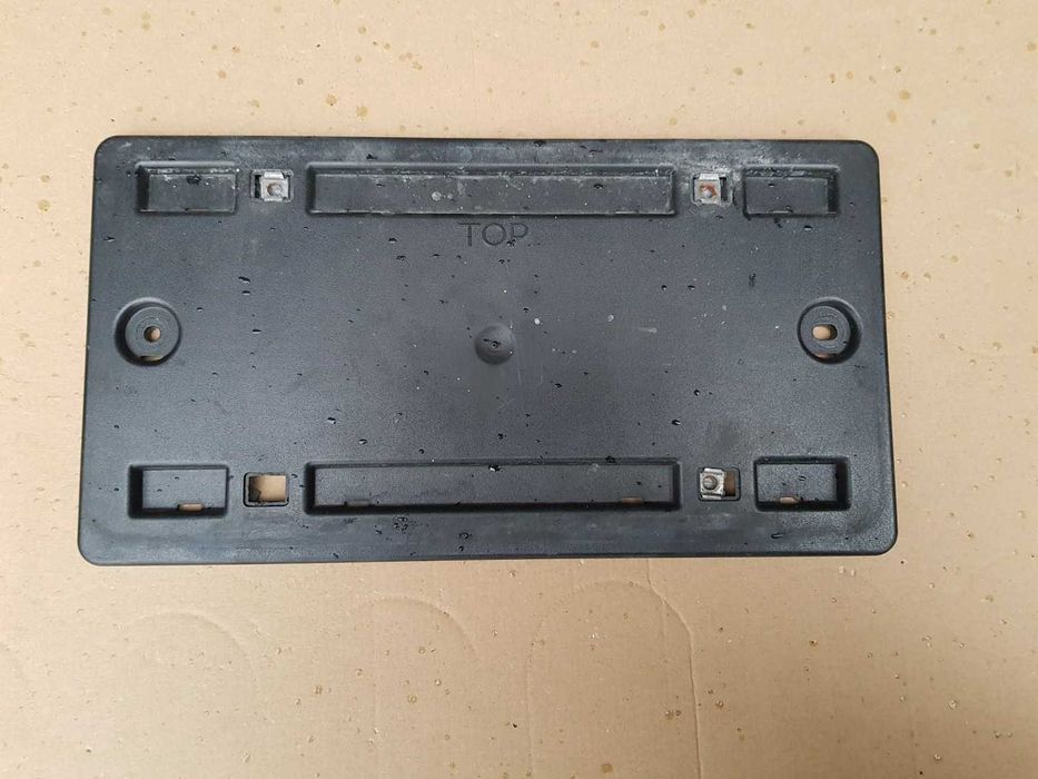 AUDI A4 S4 8W Podkładka Tablicy Rejestracyjnej Tył USA 8W58_27113