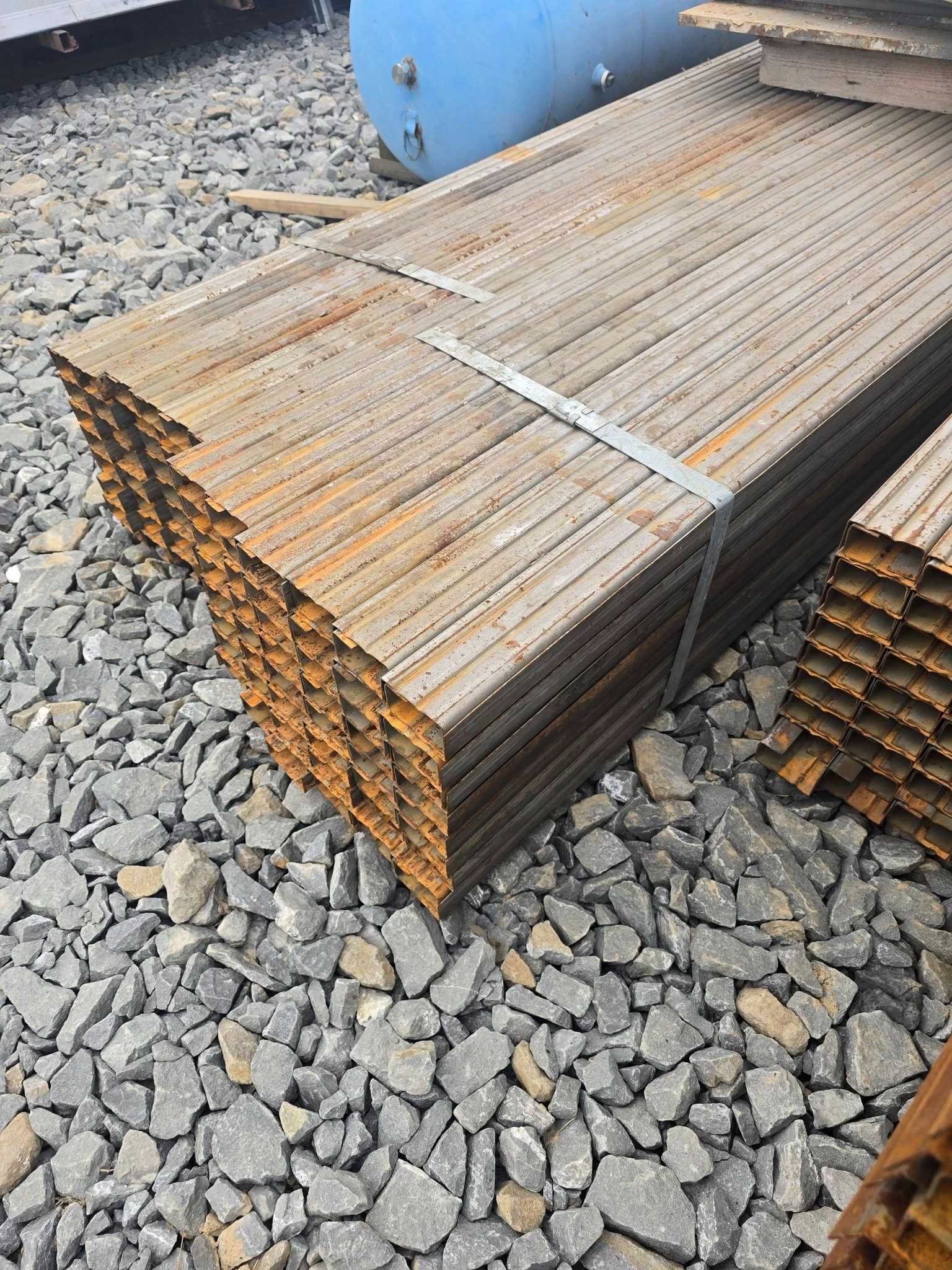 Gieownik bramowy 8cm czarny , bramy grażowe