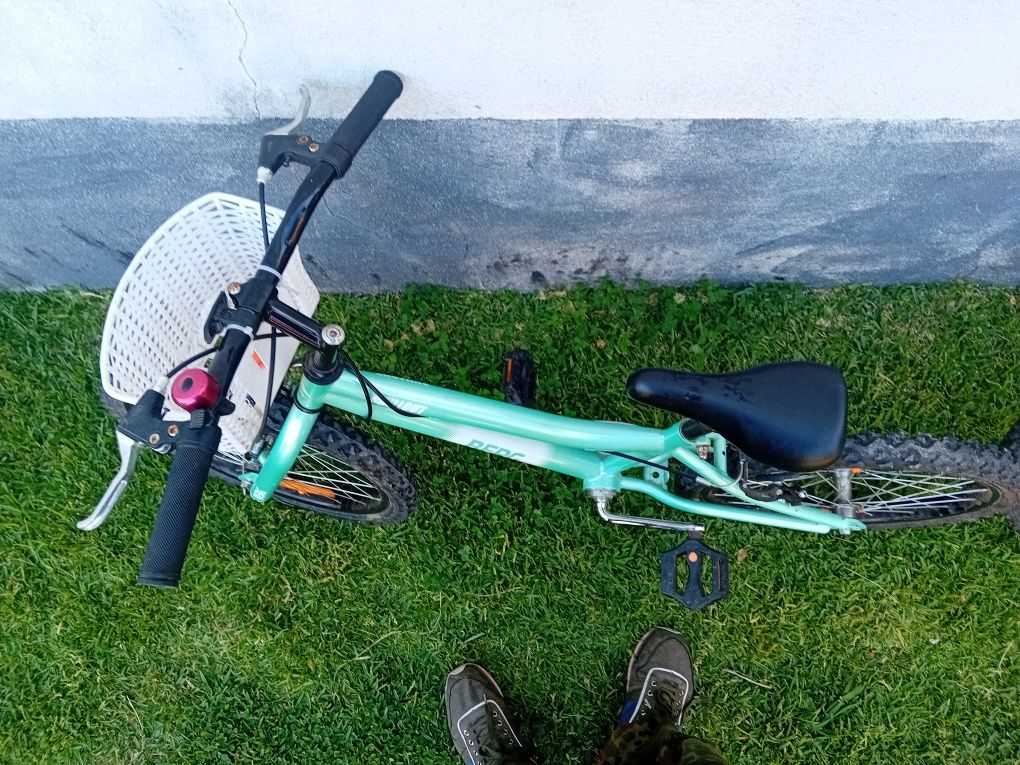 Vendo bicicleta como nova