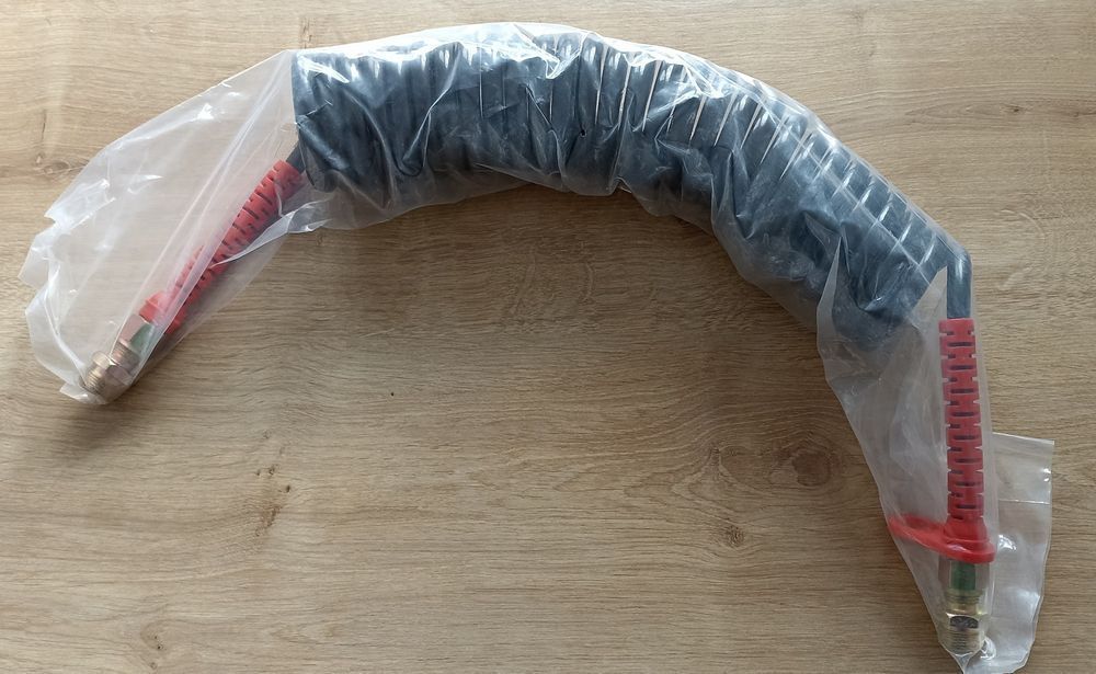 Przewód hamulcowy pneumatyczny spiralny M22x1.5, 7m - czerwony