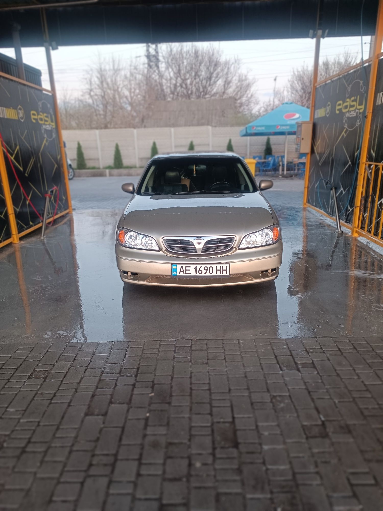 Nissan Maxima A33