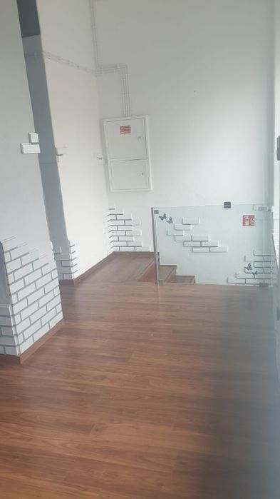 Alugo loja portela sintra