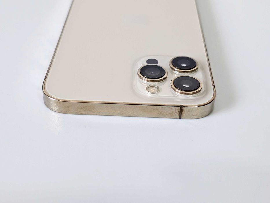 Iphone 12Pro Max 256Gb. Excelente estado. Bateria 71%.