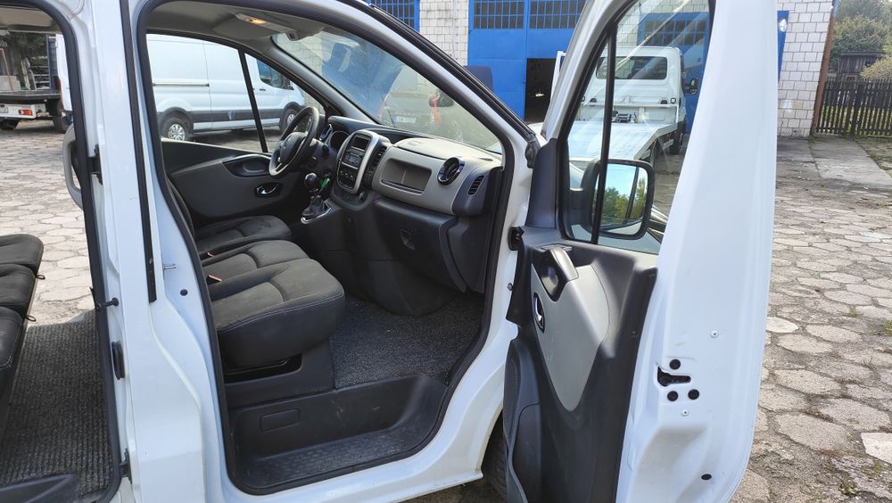 Renault Trafic 3 1.6(120ps) 2019r brygadówka,6osób, import Austria
