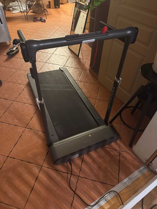 Składana bieżnia Dynamax Runningpad - czarna