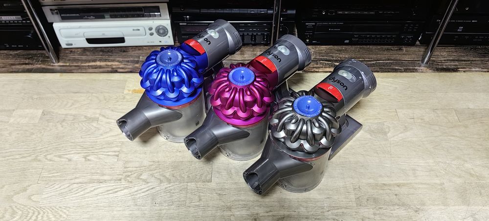 Бездротові пилосмоки Dyson V7