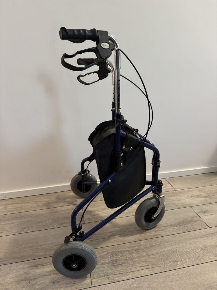 Chodzik rehabilitacyjny trójkołowy balkonik podpórka z torbą
