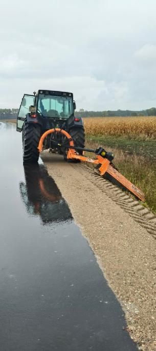 Wynajem myjki ciśnieniowej, beczkowozu, zamiatarki, koszenie poboczy