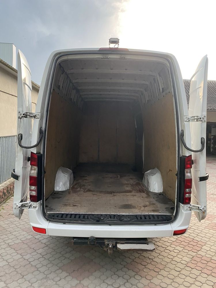 Mercedes Sprinter 319