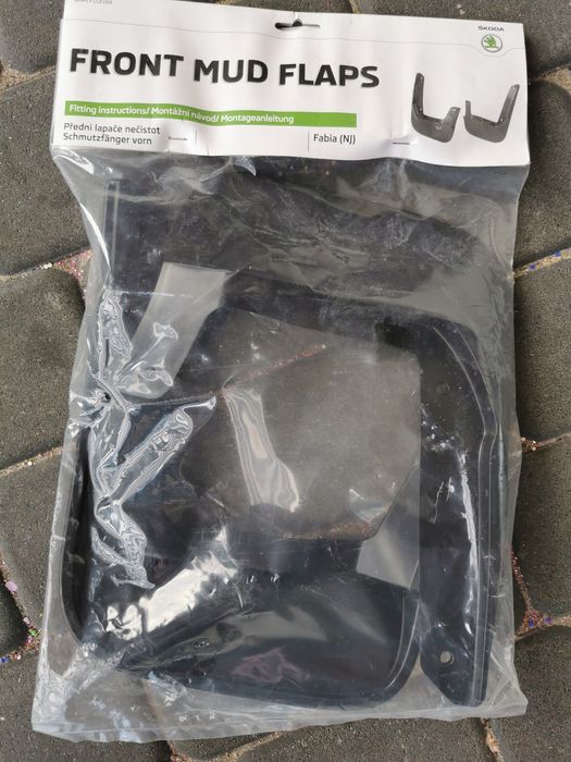 Skoda Fabia 3 chlapacze przednie