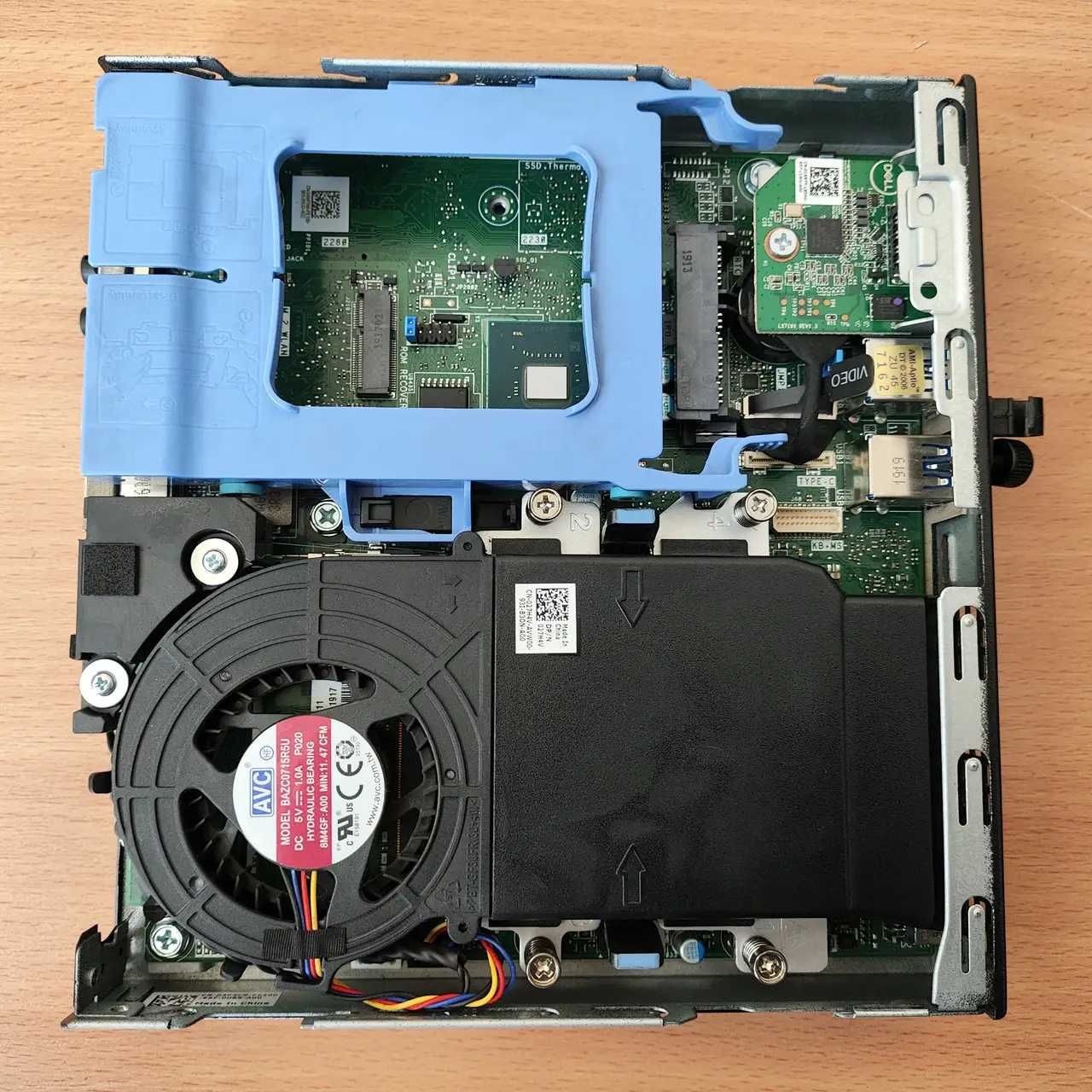 Тонкий клієнт DELL 7060 USFF i3-8100T(4 ядра)/4GB DDR4/UHD630/s1151