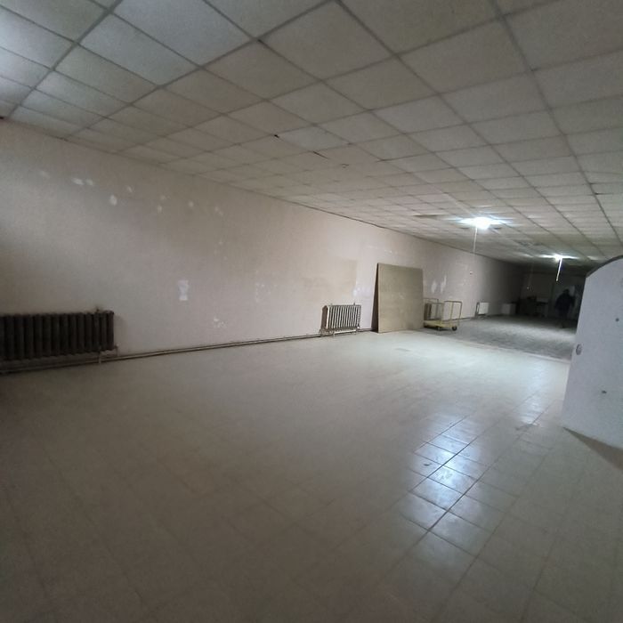 Оренда фасадного приміщення вул. Київська