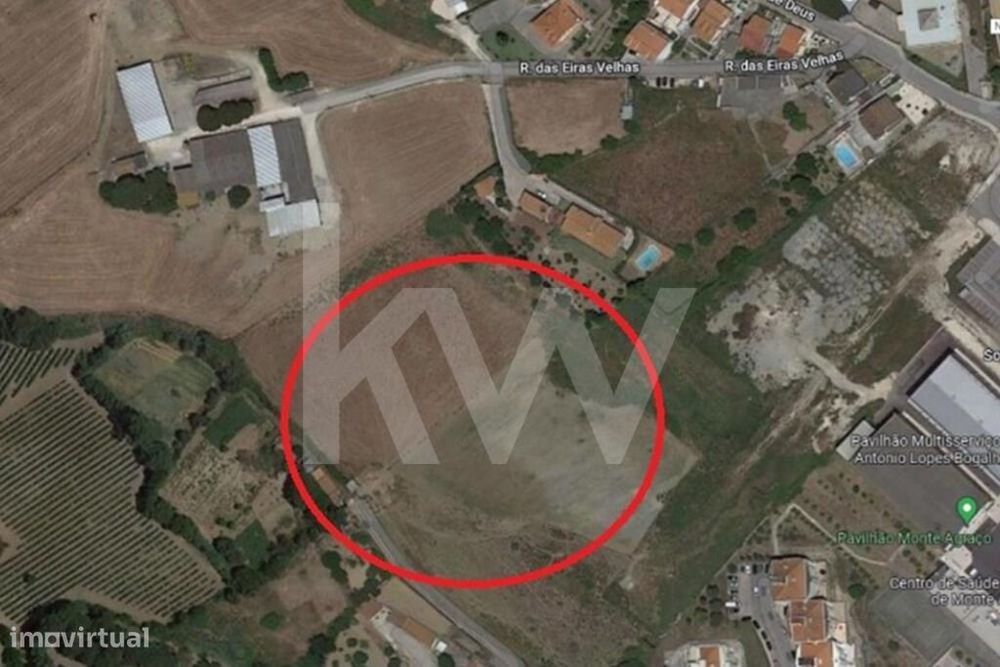 Venda de terreno urbano para construção de 144 fogos, no centro da cid