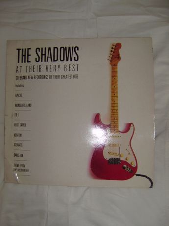 Виниловый диск группы "Shadows" - их Very Best (кавера боллее 20 групп