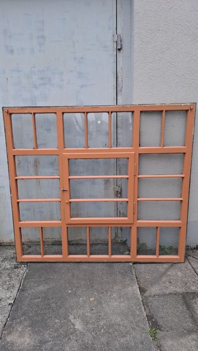 Okna drewniane ze szprosami