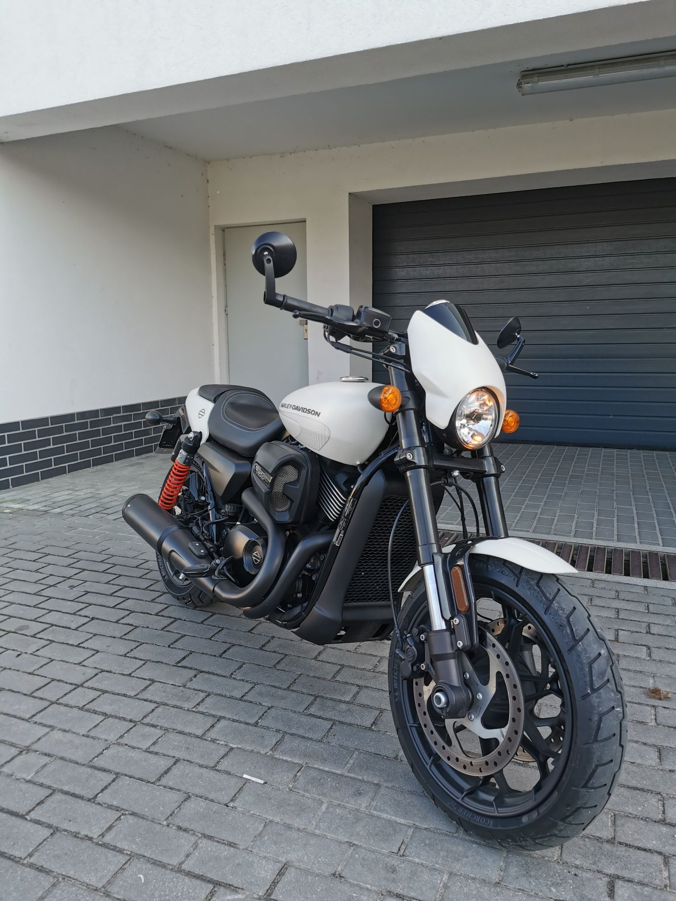 Harley-davidson street rod 750  zamiana auto