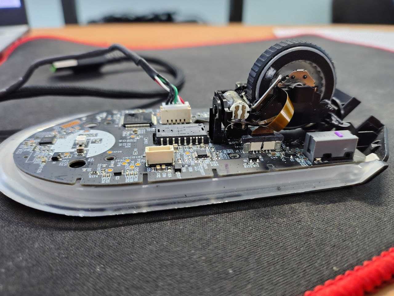 Продам мишку Razer Basilisk V3 у розібраному стані