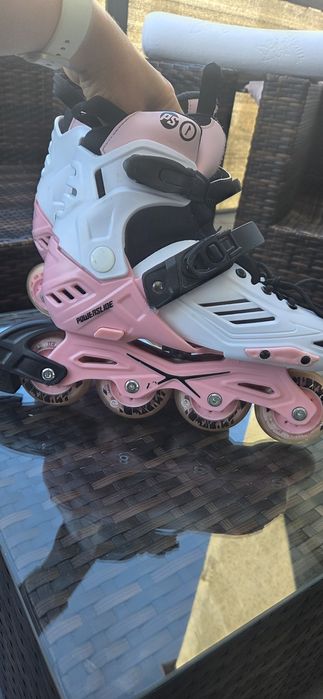 Sprzedam rolki firmy powerslide rozmiar 35-38 dla dziewczynki