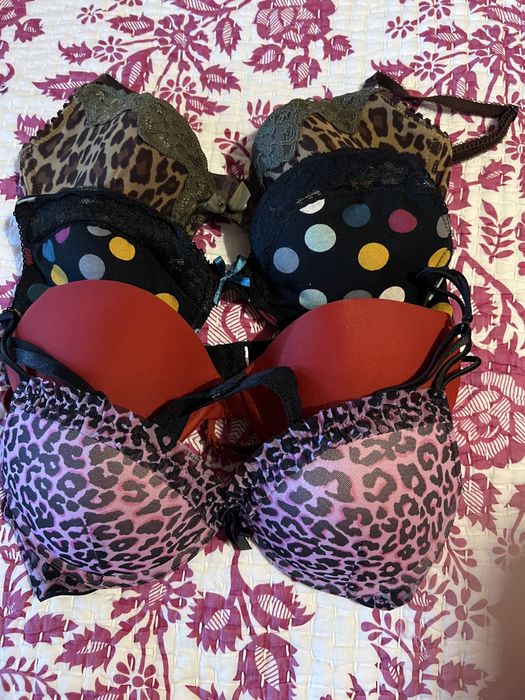 Soutiens - Completamente NOVOS - Tamanho: 32 - Copa B