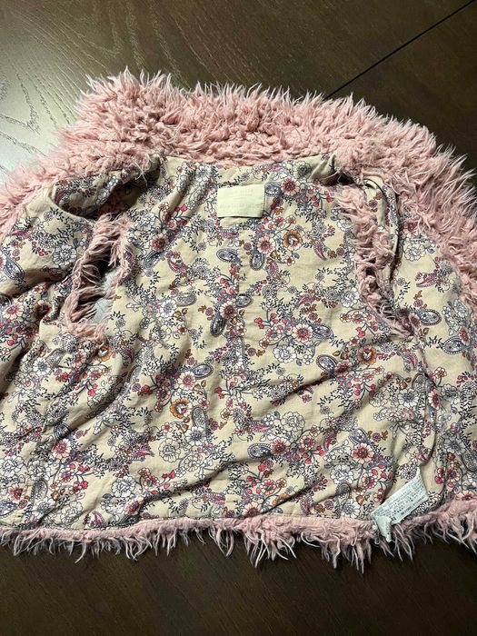 Cieplutka kamizelka dziewczęca bezrękawnik Zara 146 152