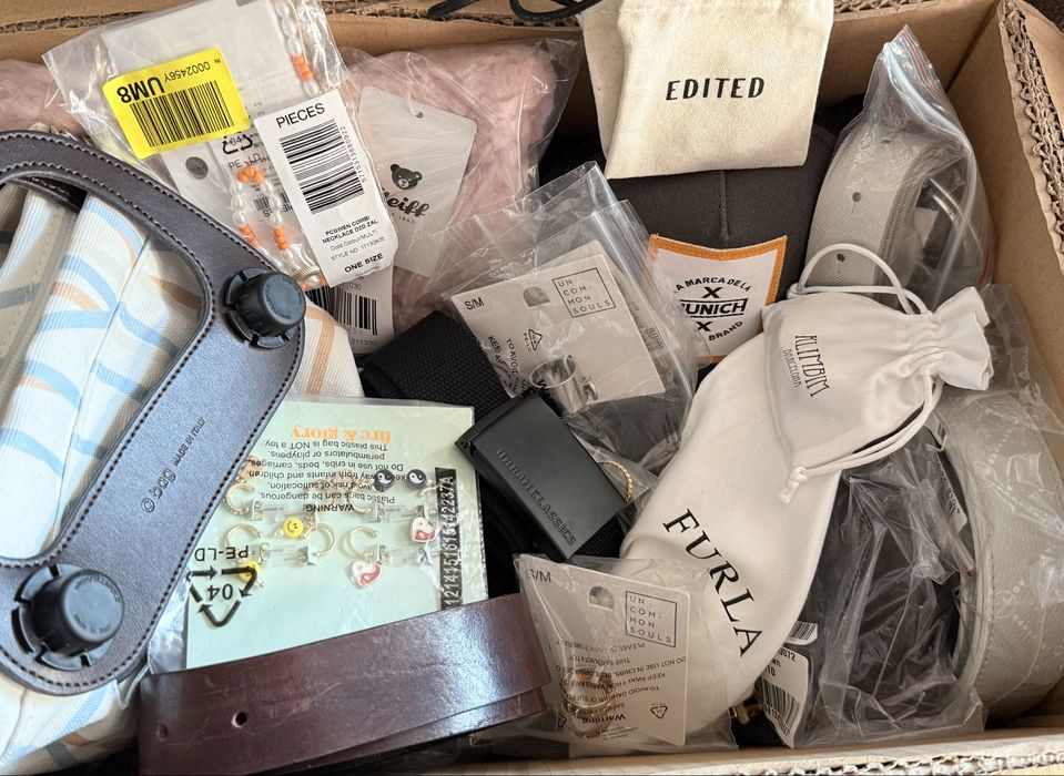 Box pakiet alcesoria biżuteria About You Zalando 40 szt