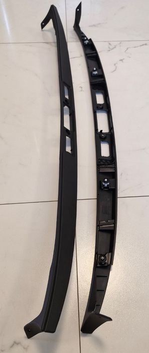 Планка підсвітки номера кришки багажника VW ID.4 код: 11A 827 335 B