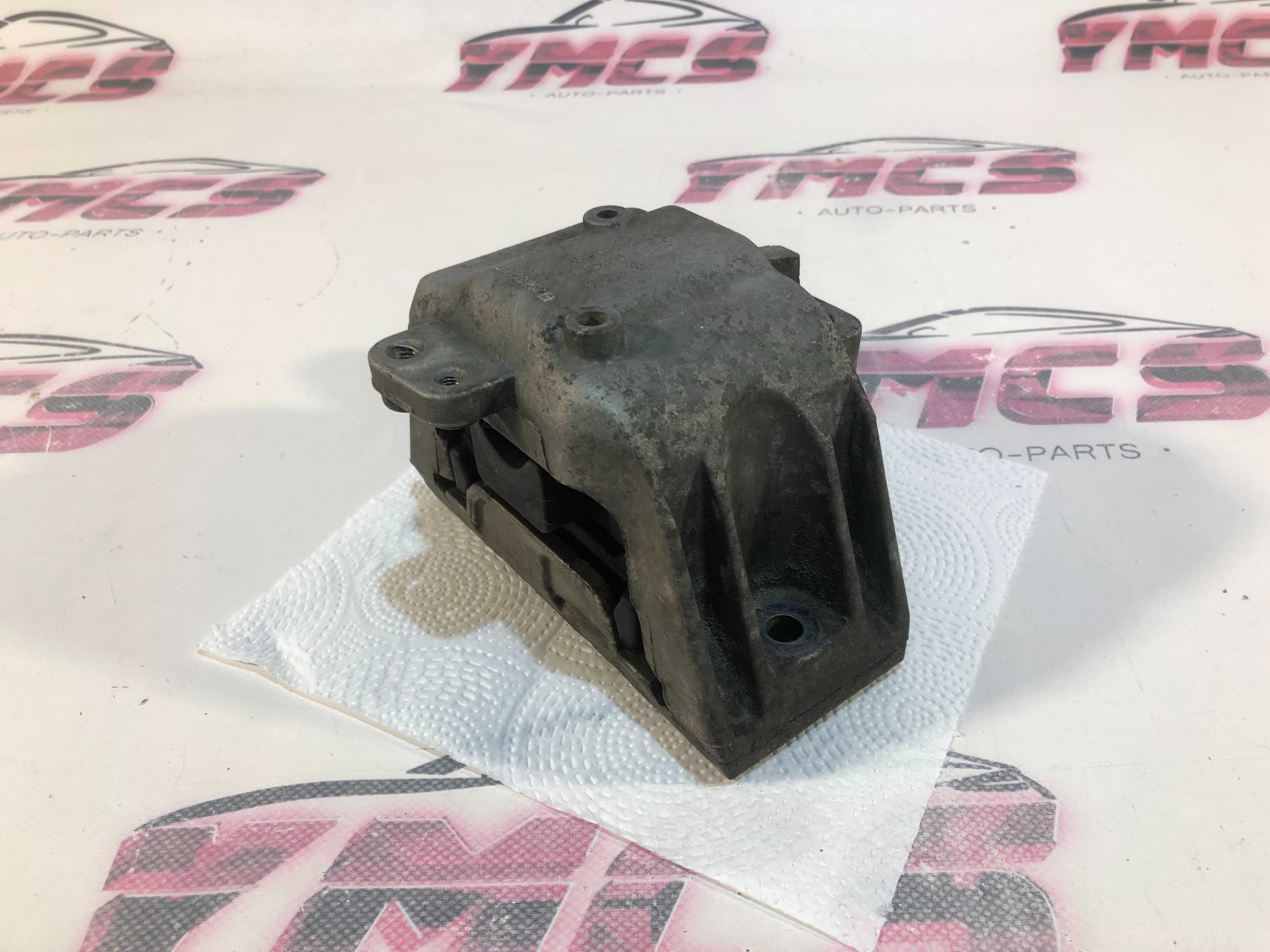Suporte Apoio Motor AUDI A3 8L 1.9TDI  VOLKSWAGEN GOLF 4 IV  Original