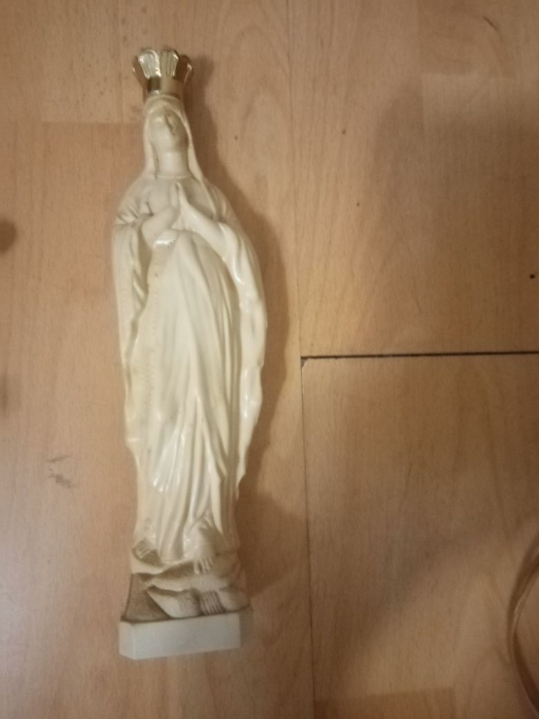 Sprzedam zestaw składający się z trzech części