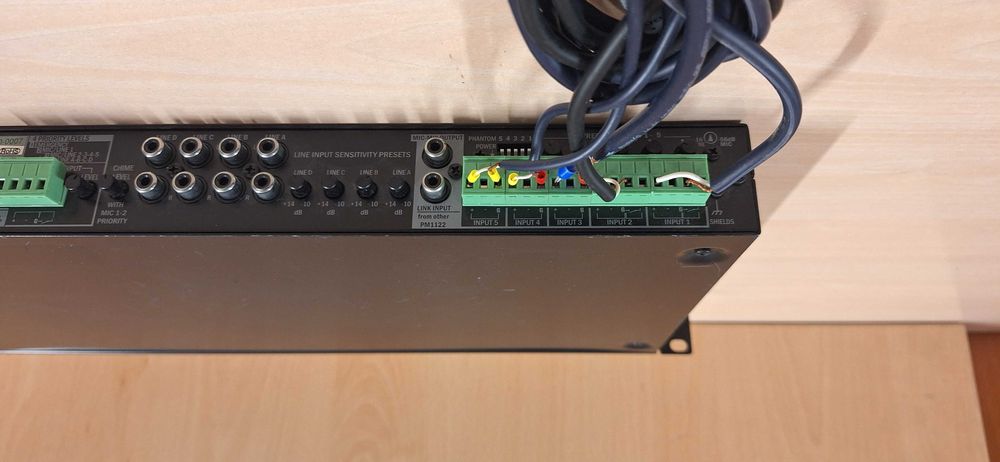 APART Audio PM1122 Przedwzmacniacz Professional Stereo Pre-Amp Mixer