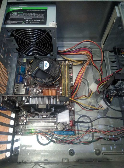 Core 2 Quad Q8400/4 Gb DDR2/Nvidia GTX 650 1Gb/HDD 400 Gb/ 400Ватт БП