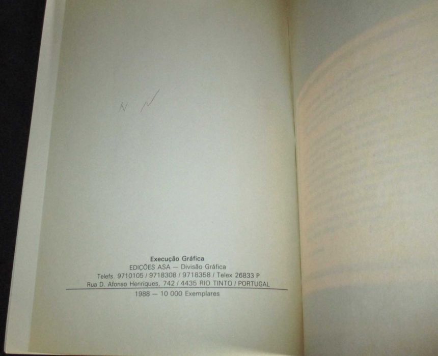 Livro Assim se fez Madrugada Canções do Povo e da Revolução Jofre R