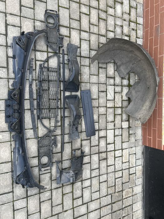 Продам пластмаски на бмв ф30